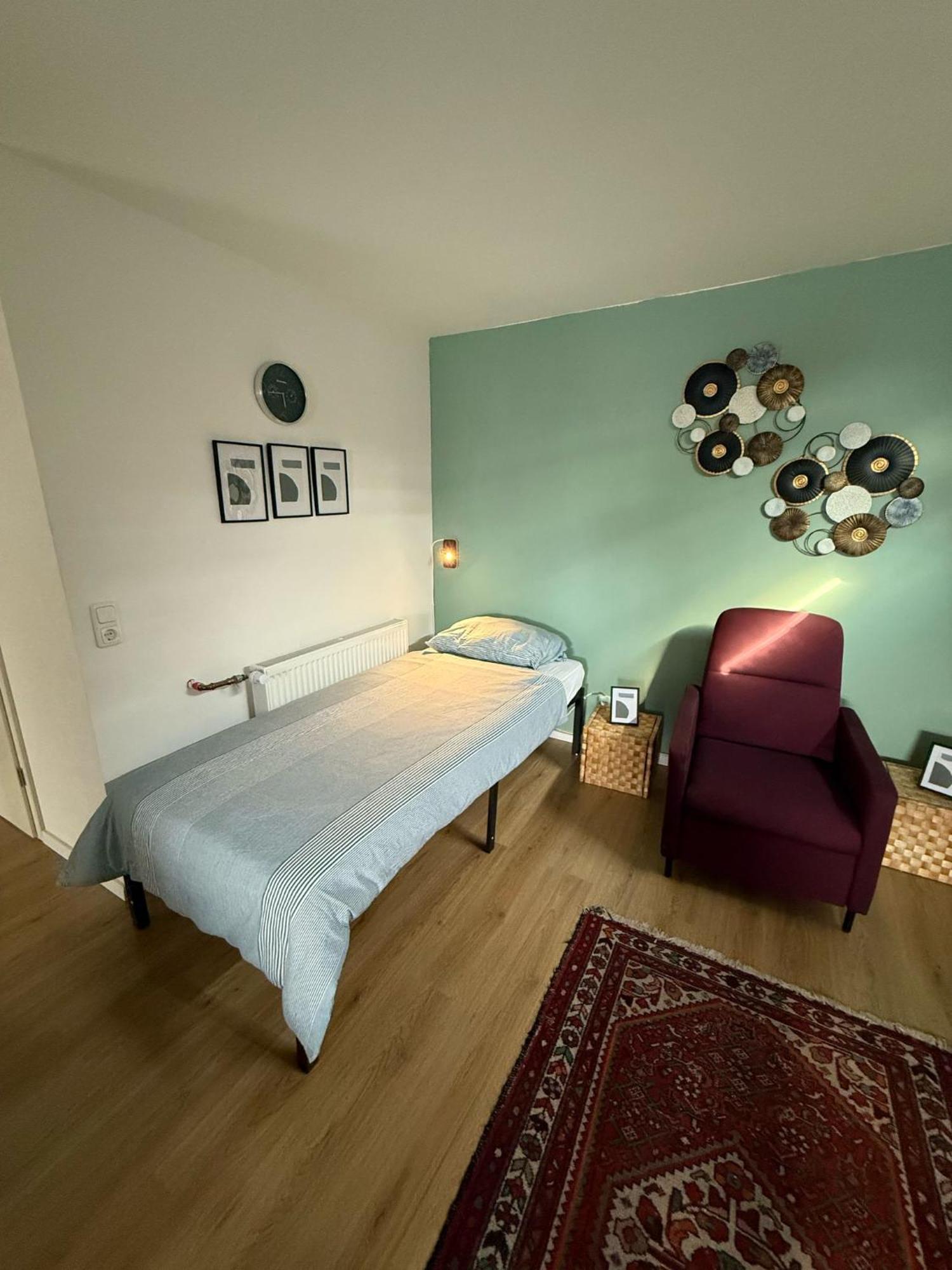 Moderne Wohnung In Ruhiger Lage Krefeld Dış mekan fotoğraf